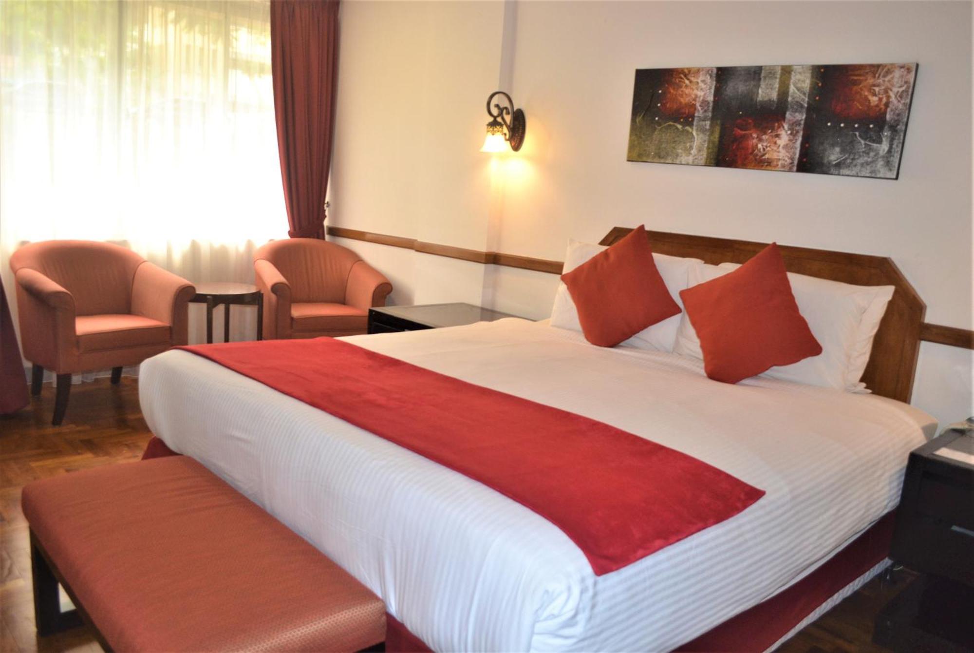 Shahs Village Hotel Petaling Jaya Dış mekan fotoğraf