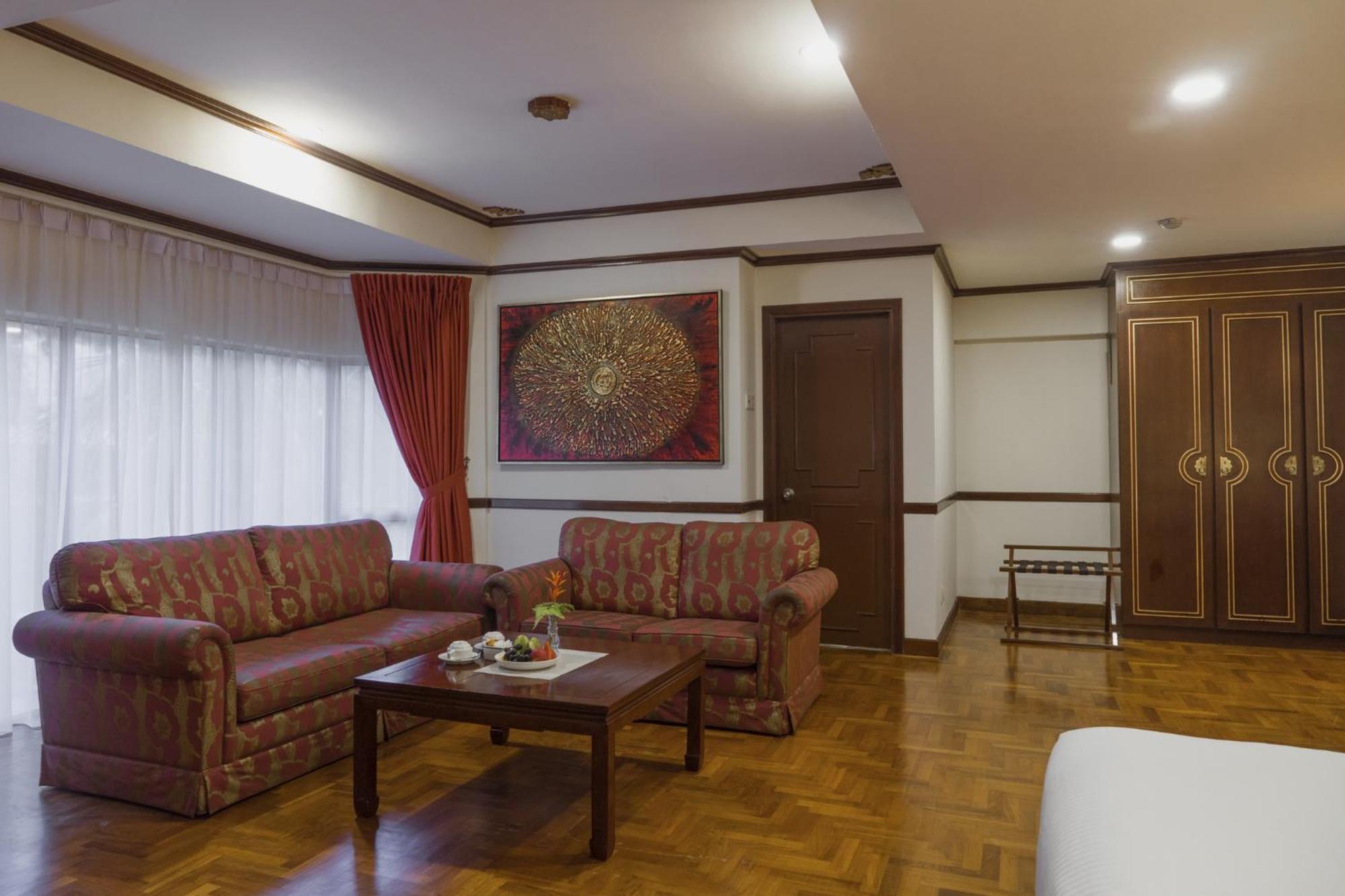 Shahs Village Hotel Petaling Jaya Dış mekan fotoğraf